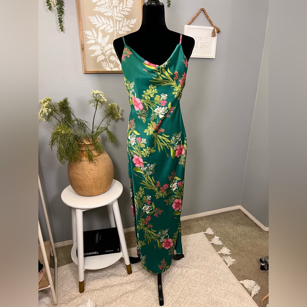 Lulus Size Small Green Floral Satin Midi Dress Open Back Tie Straps
